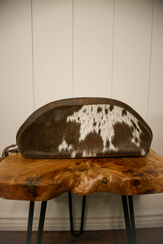 The Cattleman Washbag - Brown